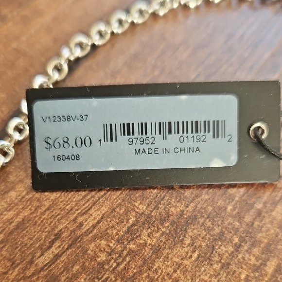 Vince Camuto Silver Necklace with Pendant - Picture 4 of 4